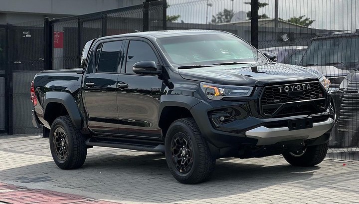 Toyota Hilux